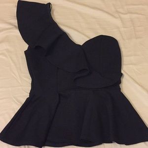Black, ruffled, 1-shoulder top